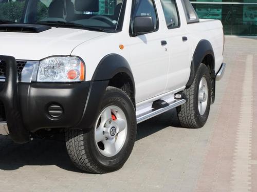 Пороги для NISSAN SKYSTAR-NP300, ANATOLIA DIAMOND (белые)_1