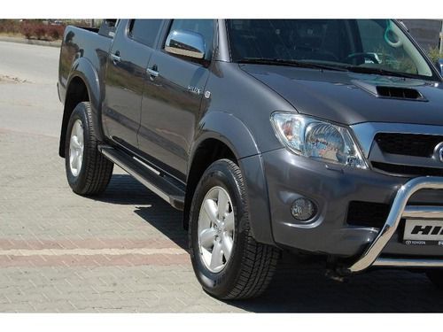 Пороги для TOYOTA HILUX, TRUVA _1
